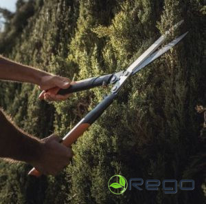 Fiskars PowerGearX dzīvžoga šķēres HSX92 (1023631)