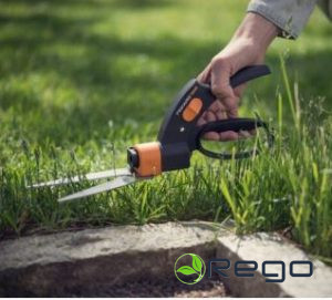 Fiskars zāles šķēres GS42 113680