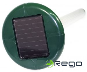 Kurmju atbaidītājs Pulsar uz saules baterijām