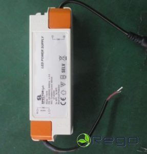 Draiveris LED panelim (17202S) 220-240VAC 50/60HZ 45W